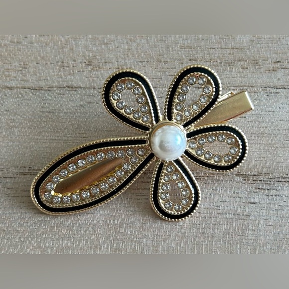 Fashion Jewelry Accessories - Flower Pearl Hair Clip